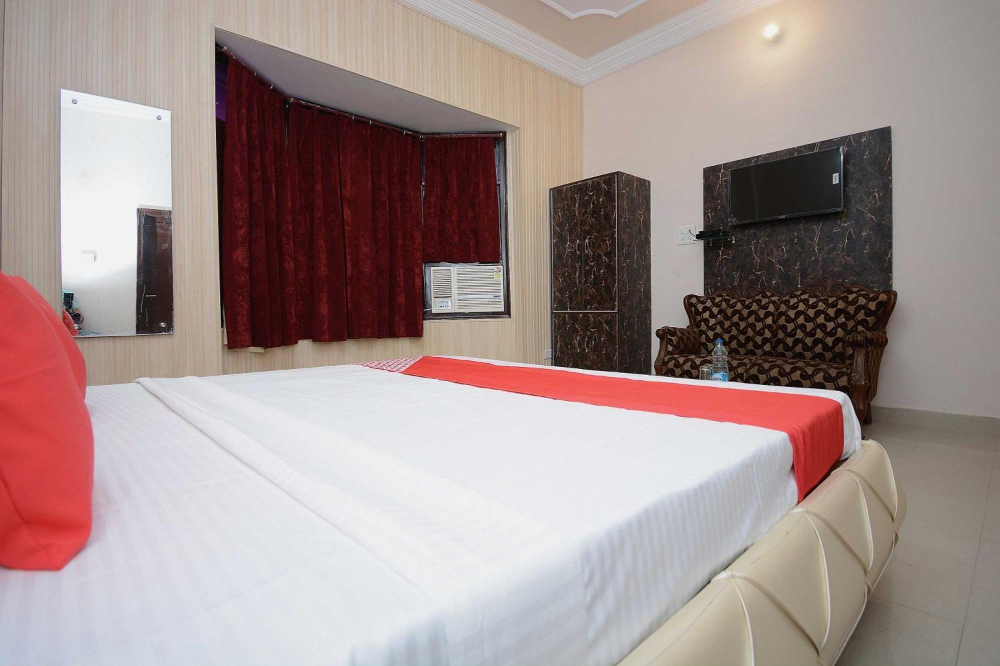 Hotel Asia Palace Pathankot Exterior photo