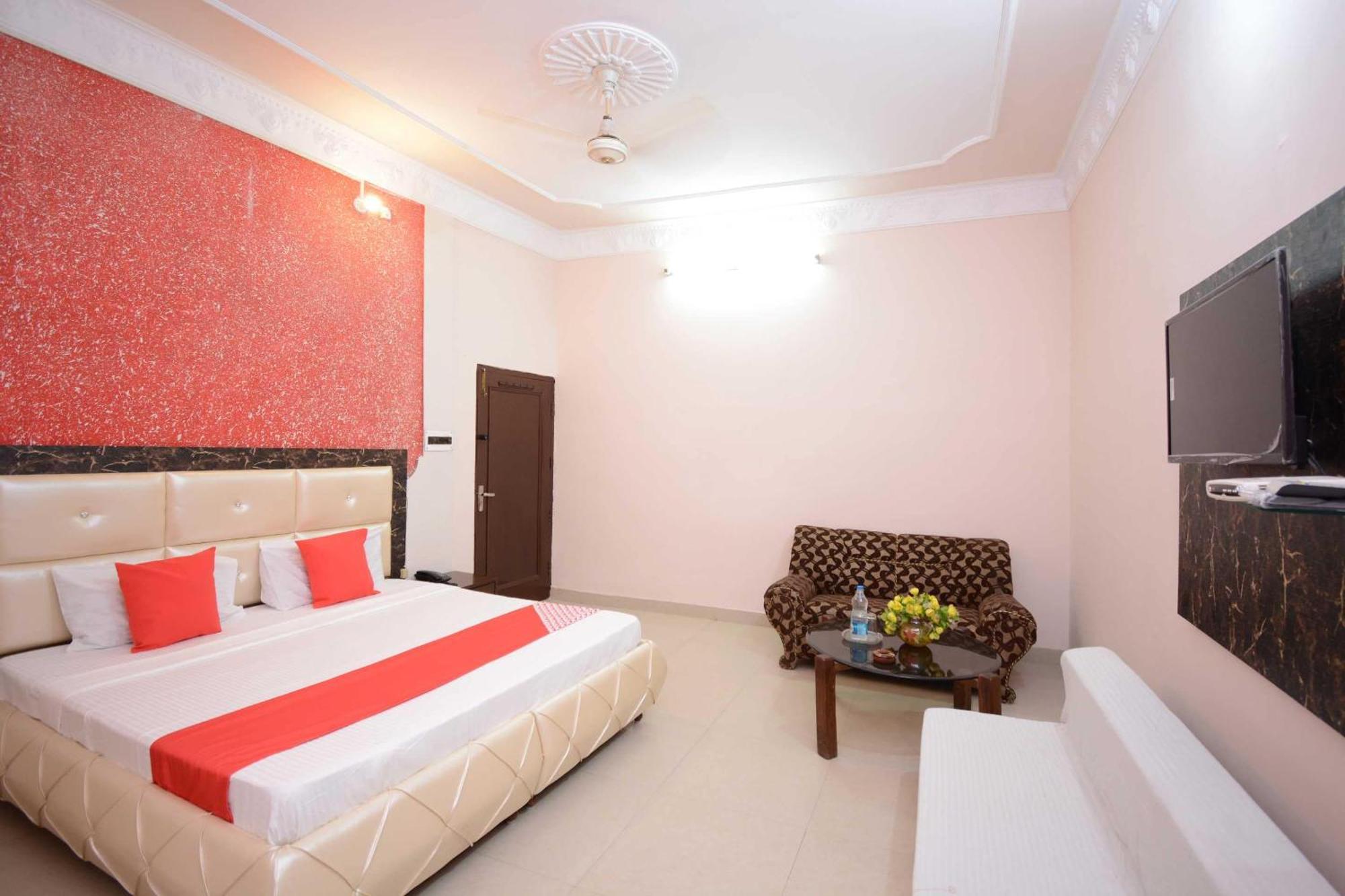 Hotel Asia Palace Pathankot Exterior photo