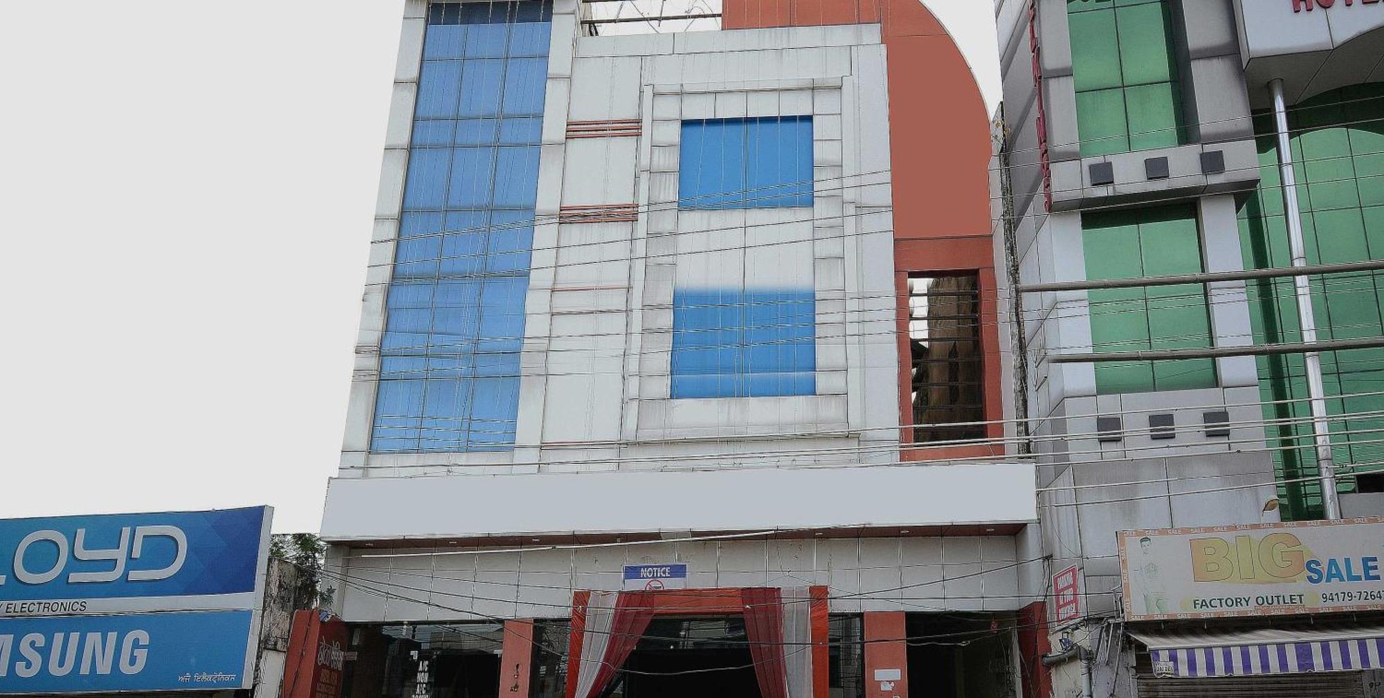 Hotel Asia Palace Pathankot Exterior photo